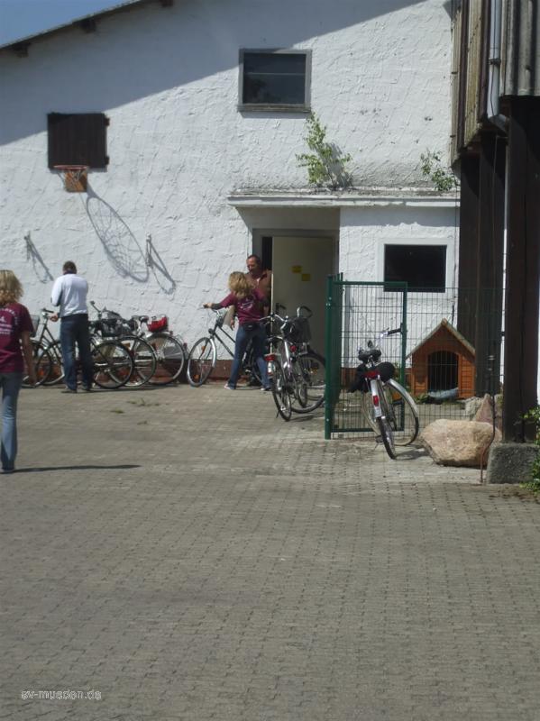 Planwagenfahrt und Zugkettenverleihung – Bild 145 von 201