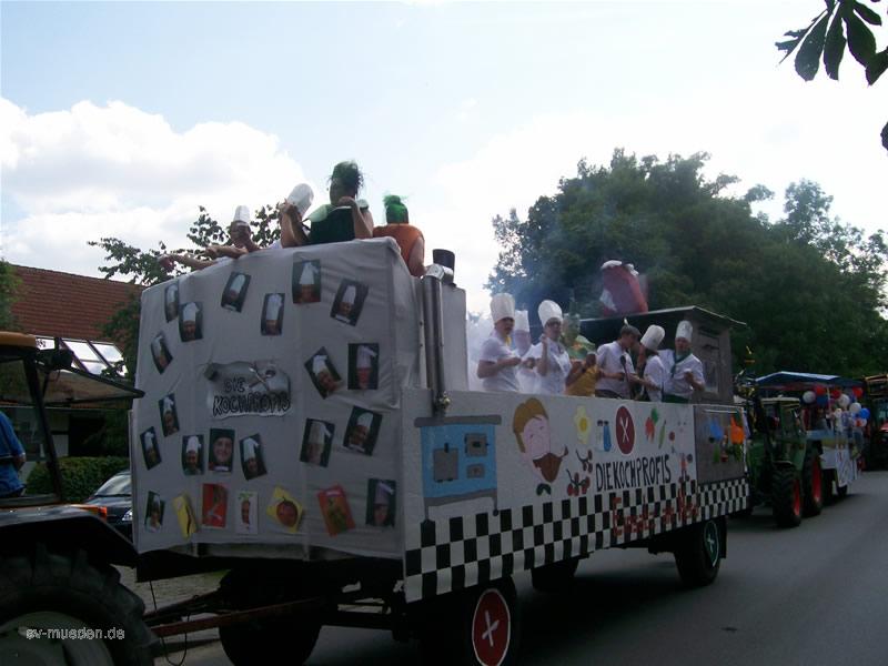 Schützenfest-Montag Bunter Umzug – Bild 139 von 146