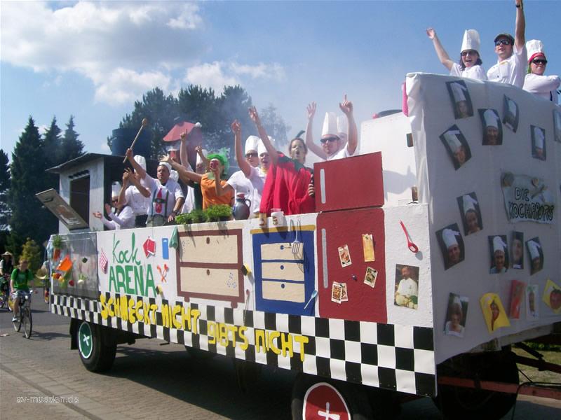 Schützenfest-Montag Bunter Umzug – Bild 120 von 146