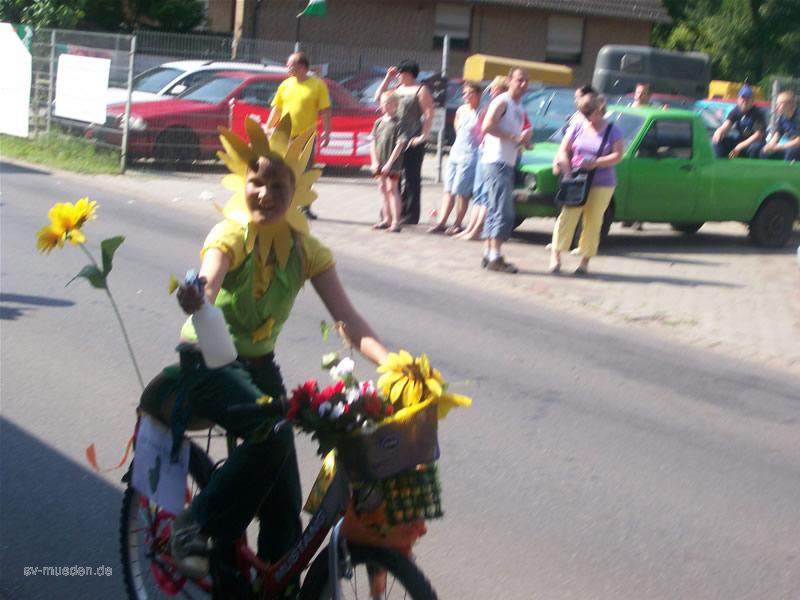 Schützenfest-Montag Bunter Umzug – Bild 69 von 146