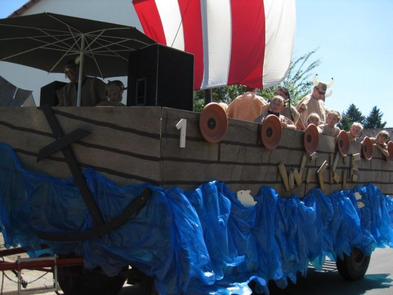 Schützenfest Montag 2010 – Bild 3 von 169