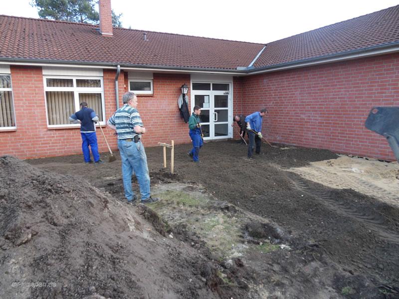 Pflasterarbeiten am Schießsportzentrum (2. Akt) – Bild 13 von 15