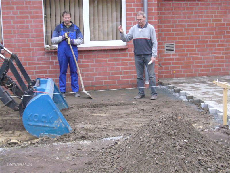 Pflasterarbeiten am Schießsportzentrum (3. Akt) – Bild 30 von 61