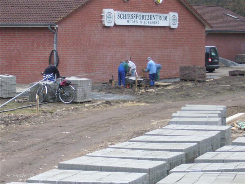 Pflasterarbeiten am Schießsportzentrum (3. Akt) – Bild 22 von 61