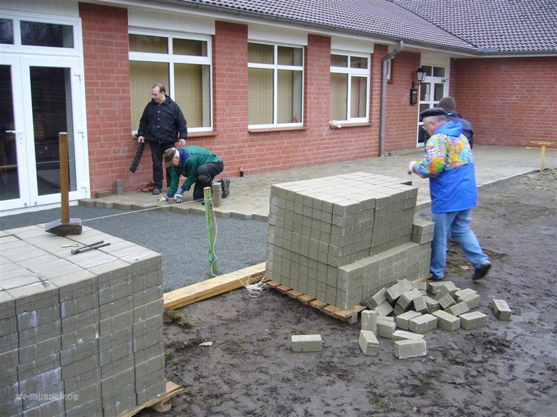Pflasterarbeiten am Schießsportzentrum (3. Akt) – Bild 23 von 61