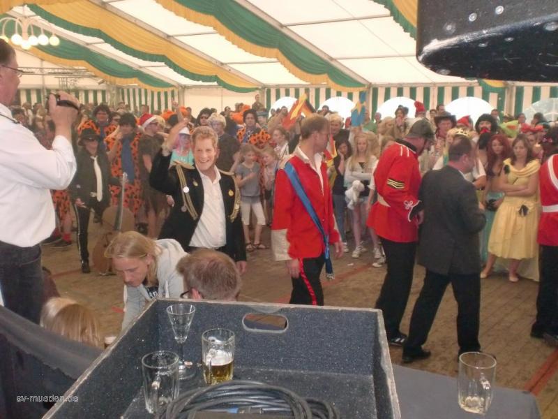 Schützenfest 2012 Montag Bunter Umzug – Bild 136 von 259