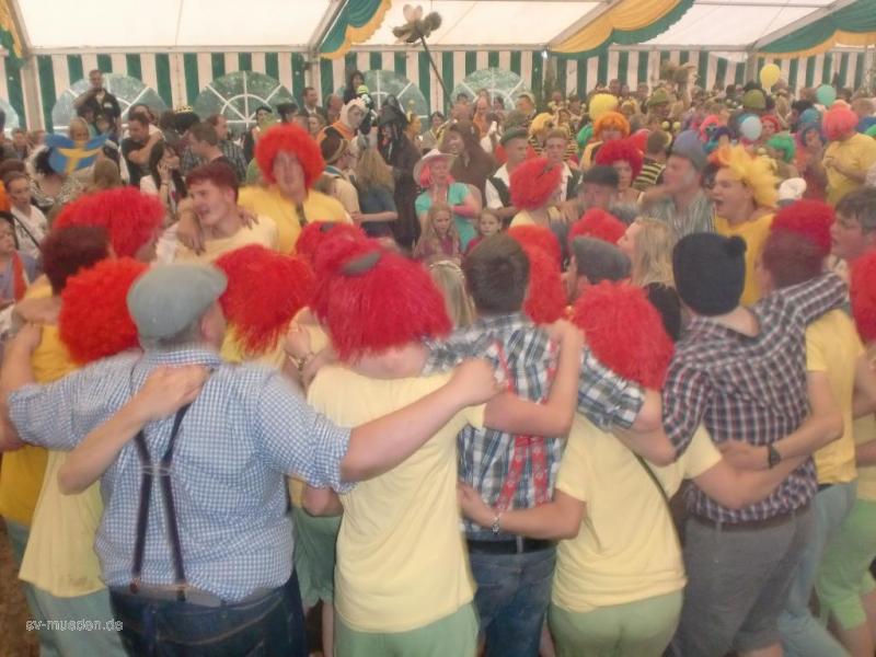 Schützenfest 2012 Montag Bunter Umzug – Bild 90 von 259