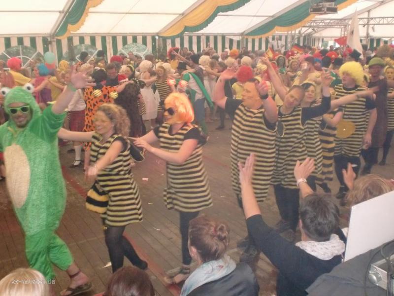 Schützenfest 2012 Montag Bunter Umzug – Bild 72 von 259