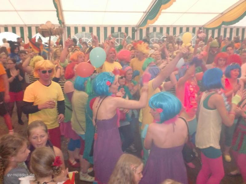 Schützenfest 2012 Montag Bunter Umzug – Bild 69 von 259