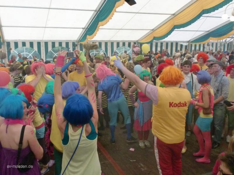 Schützenfest 2012 Montag Bunter Umzug – Bild 60 von 259