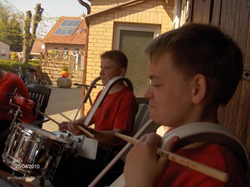 Schützenausmarsch Leiferde 2010 – Bild 8 von 26